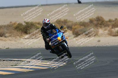 media/Mar-28-2022-Superbike Trackdays (Mon) [[b8603d0f67]]/Open Track Time/Turn 16/